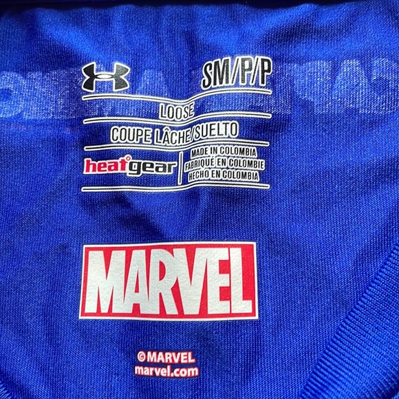 Captain America Under Armour - Picture 5 of 5